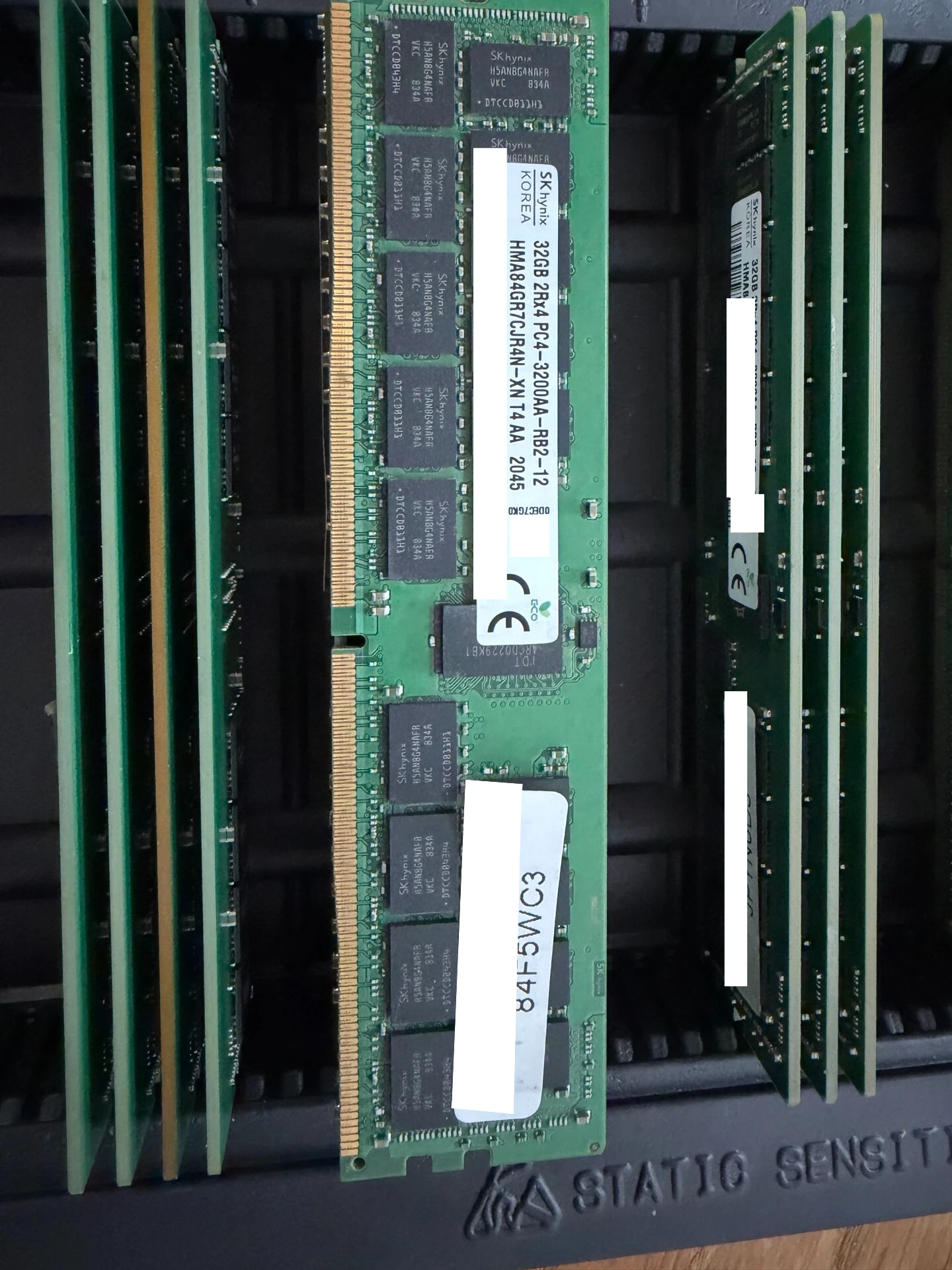 DDR4 RDIMM 32GB 3200 MT/s server memory real product photo