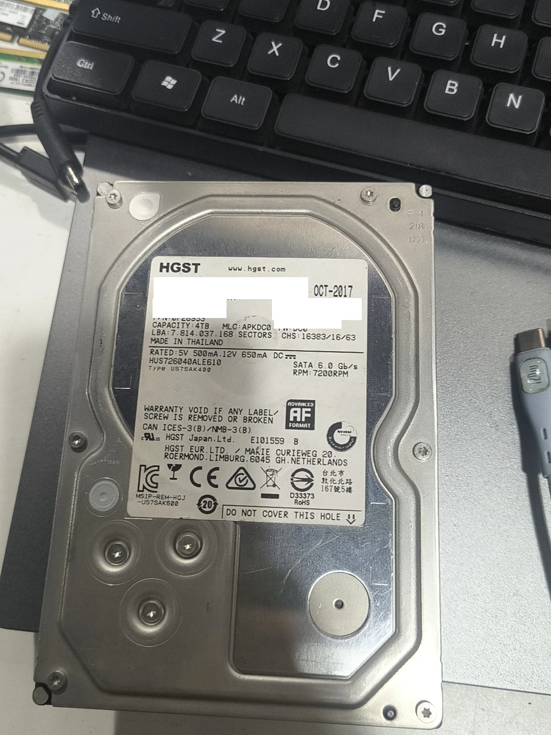 4TB SATA 3.5-inch 7.2K enterprise HDD real product photo
