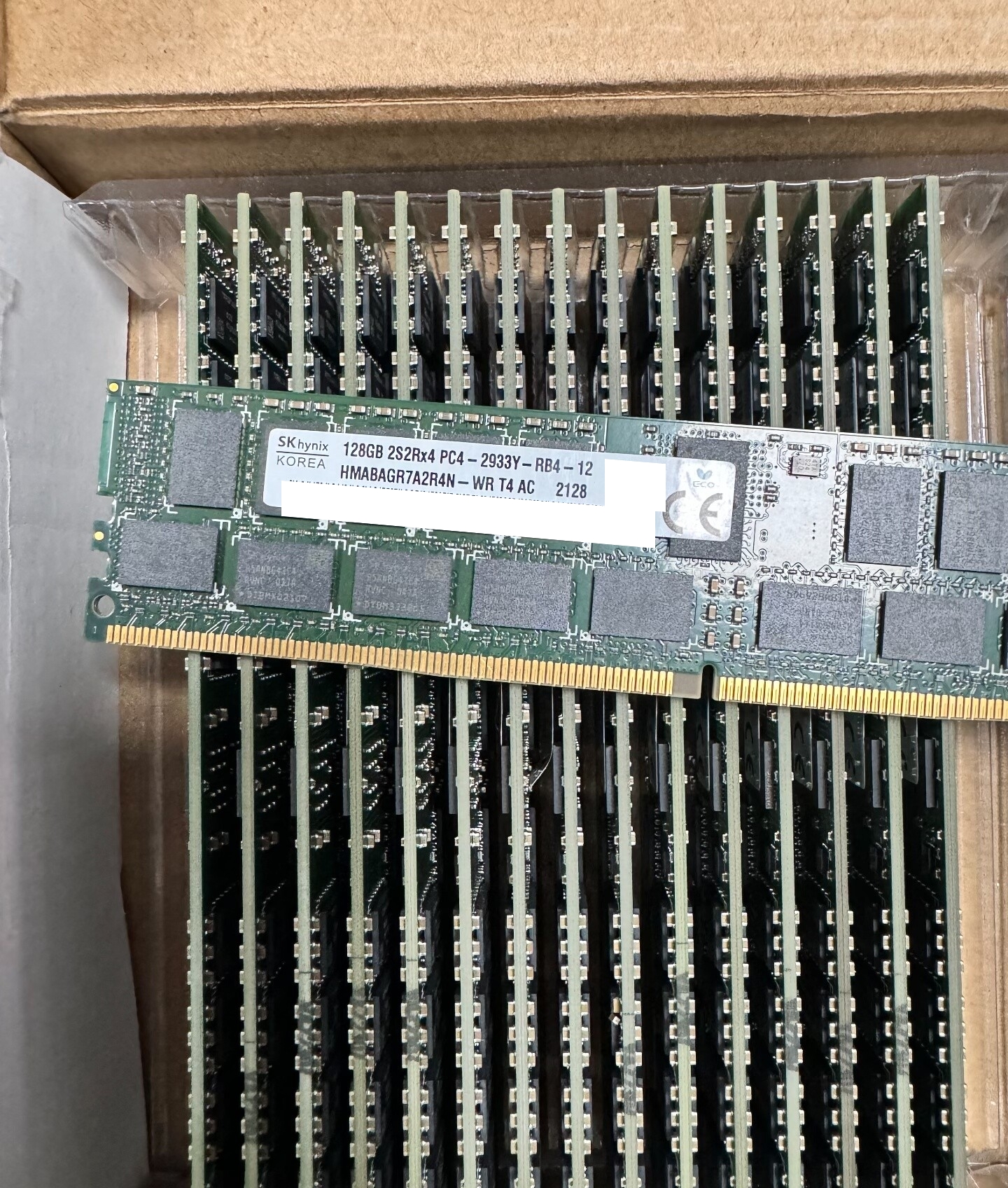 DDR4 RDIMM 128GB 2666 MT/s server memory real product photo